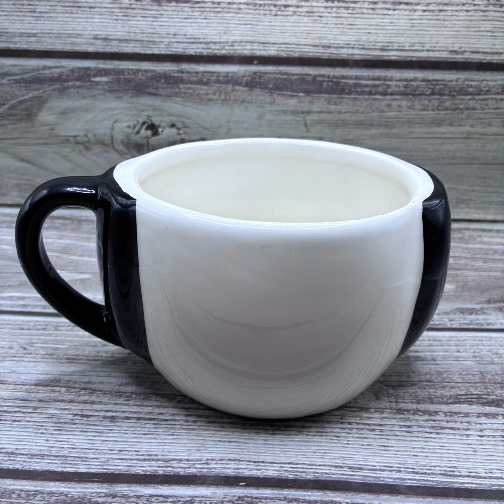 Snoopy Peanuts Mug - Picture 3 of 6